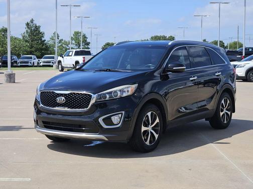 Ebony Black 2017 Kia Sorento EX
