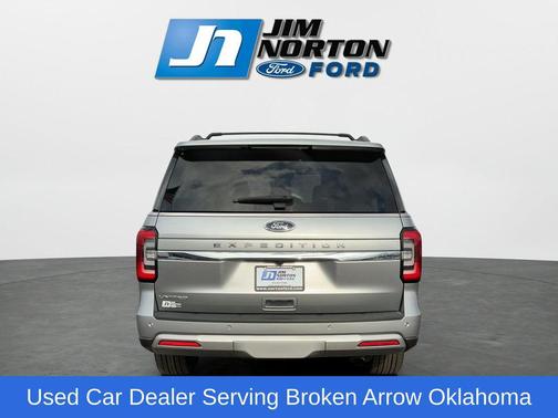 Iconic Silver Metallic 2024 Ford Expedition Limited