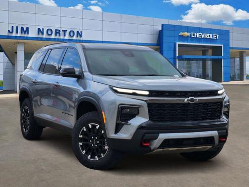 Sterling Gray Metallic 2026 Chevrolet Traverse AWD Z71