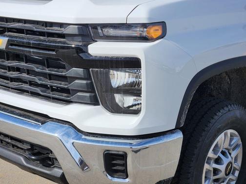 2026 Chevrolet Silverado 2500 WT