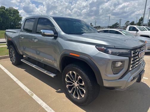 Sterling Metallic 2023 GMC Canyon Denali