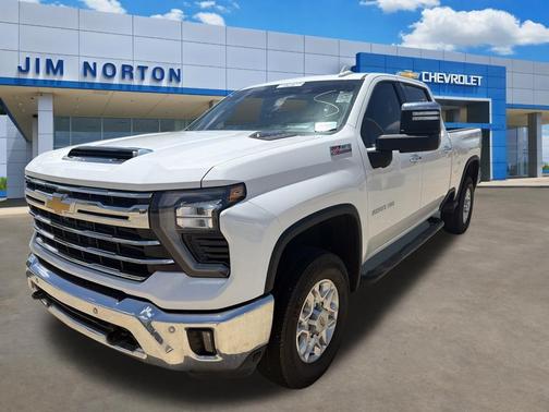 Summit White 2025 Chevrolet Silverado 2500 LTZ