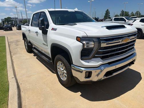 Summit White 2025 Chevrolet Silverado 2500 LTZ