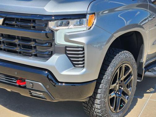 Sterling Gray Metallic 2026 Chevrolet Silverado 1500 LT Trail Boss