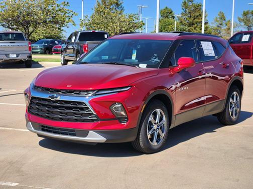 Radiant Red Tintcoat 2026 Chevrolet Blazer 2LT