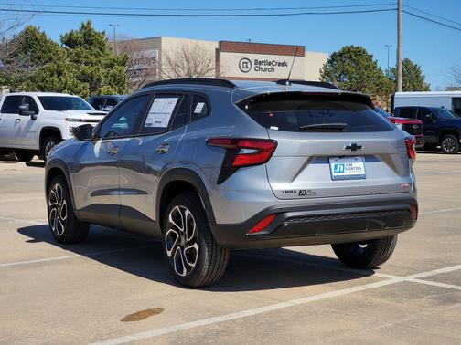 2026 Chevrolet Trax FWD 2RS