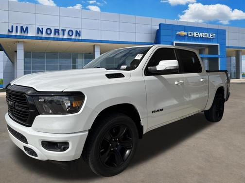 Bright White Clearcoat 2020 RAM 1500 Big Horn/Lone Star
