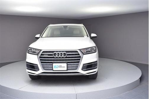 White 2018 Audi Q7 3.0T Premium Plus