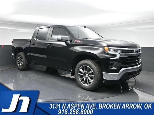 2025 Chevrolet Silverado 1500 LT