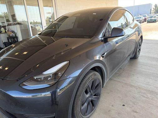 Quicksilver 2025 Tesla Model Y Long Range Dual Motor Rear-Wheel Drive
