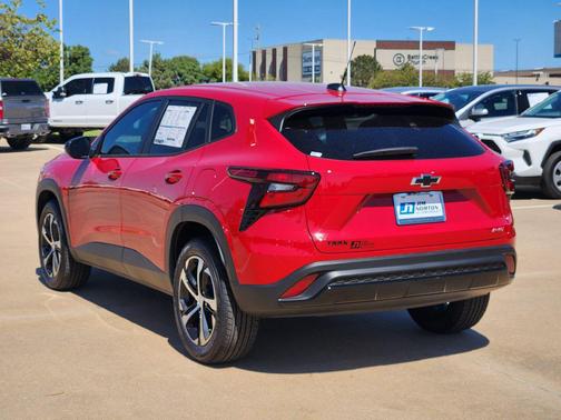 Apex Red 2026 Chevrolet Trax FWD 1RS