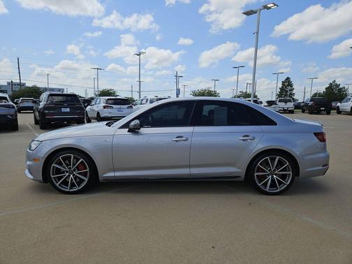 Florett Silver Metallic 2018 Audi A4 2.0T Premium Plus