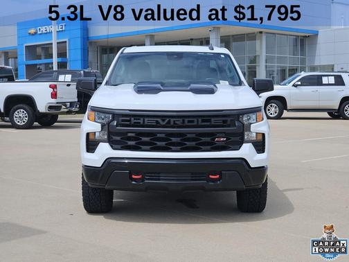 Summit White 2023 Chevrolet Silverado 1500 Custom Trail Boss
