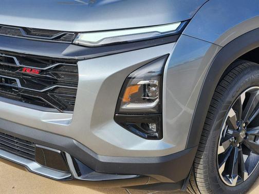 Sterling Gray Metallic 2026 Chevrolet Equinox FWD RS