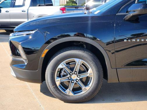 Black 2026 Chevrolet Blazer 2LT