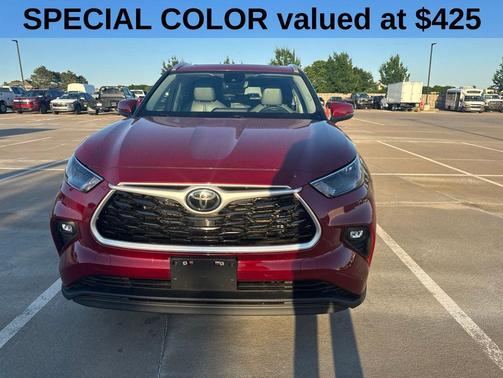 Ruby Flare Pearl 2023 Toyota Highlander XLE