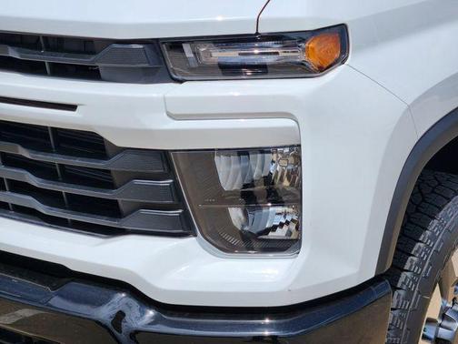 2025 Chevrolet Silverado 2500 Custom