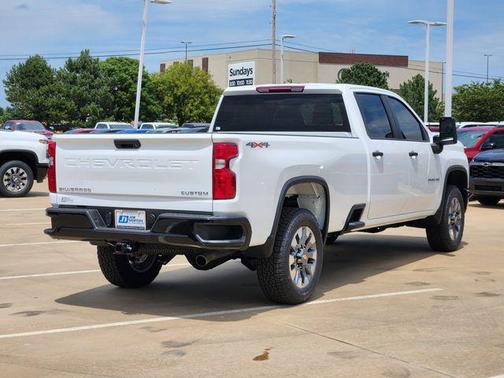2025 Chevrolet Silverado 2500 Custom