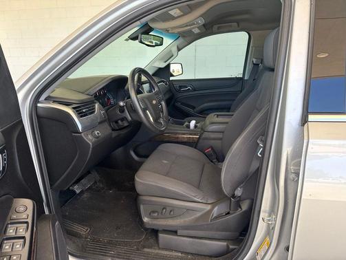Silver Ice Metallic 2018 Chevrolet Tahoe LS