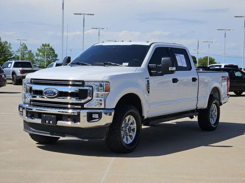Oxford White 2020 Ford F-250 XLT