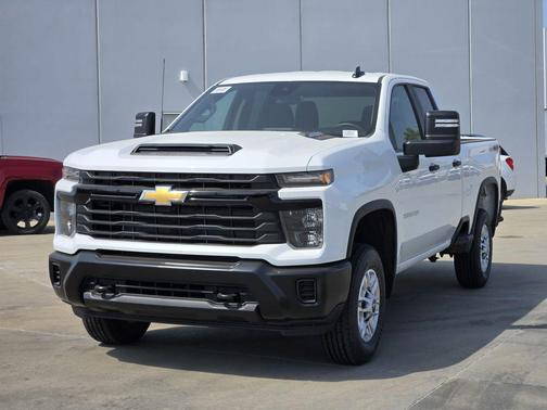 Summit White 2026 Chevrolet Silverado 2500 WT