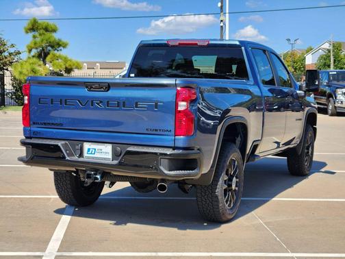 2026 Chevrolet Silverado 2500 Custom