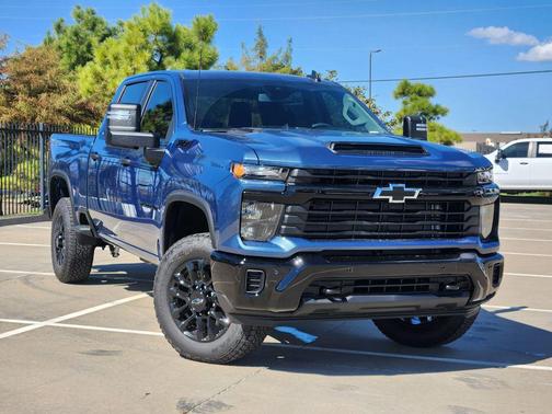 2026 Chevrolet Silverado 2500 Custom