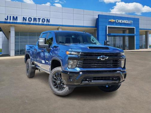 2026 Chevrolet Silverado 2500 Custom