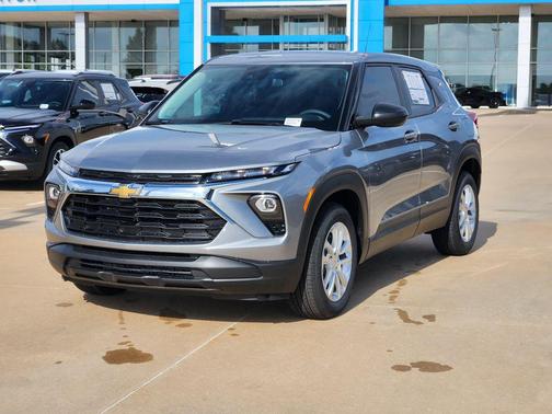 Sterling Gray Metallic 2026 Chevrolet Trailblazer LS