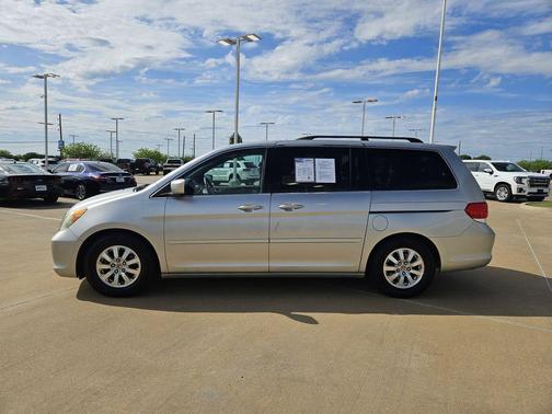 Silver Pearl Metallic 2009 Honda Odyssey EX-L