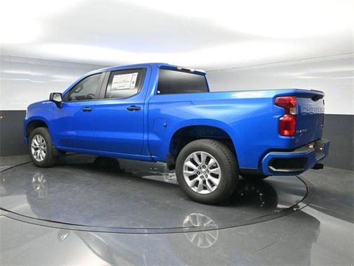 2025 Chevrolet Silverado 1500 Custom