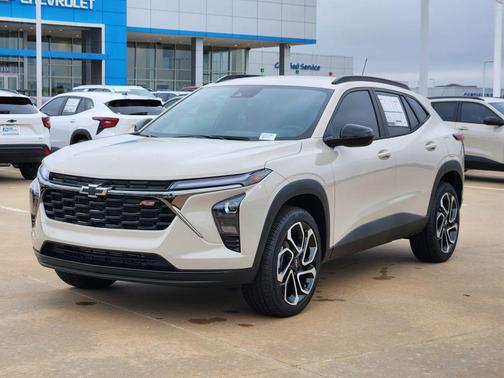 White Sands 2026 Chevrolet Trax FWD 2RS