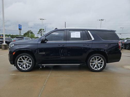 Midnight Blue Metallic 2021 Chevrolet Tahoe LT