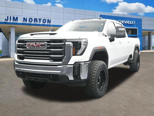 Summit White 2024 GMC Sierra 2500 SLE