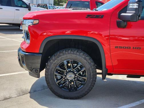 2025 Chevrolet Silverado 2500 LT