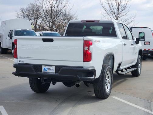 Summit White 2026 Chevrolet Silverado 2500 WT