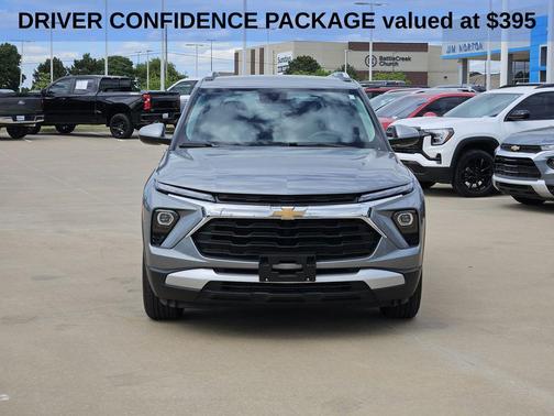 Sterling Gray Metallic 2024 Chevrolet Trailblazer LT