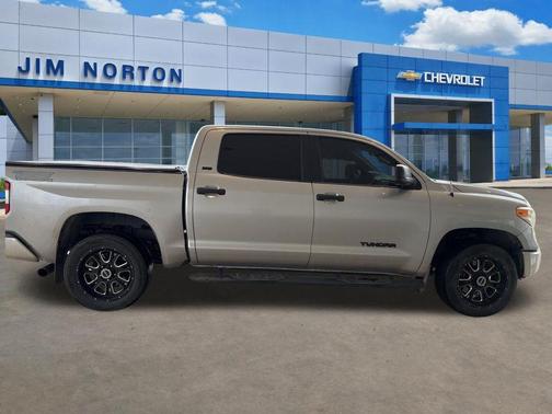 Silver Sky Metallic 2017 Toyota Tundra SR5
