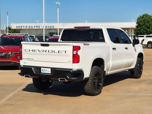 Summit White 2026 Chevrolet Silverado 1500 LT Trail Boss