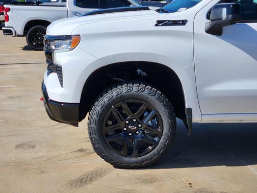 Summit White 2026 Chevrolet Silverado 1500 LT Trail Boss