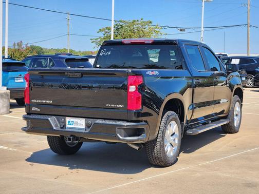 Black 2026 Chevrolet Silverado 1500 Custom