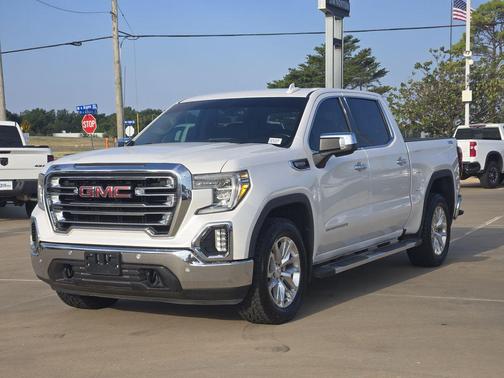 White Frost Tricoat 2019 GMC Sierra 1500 SLT