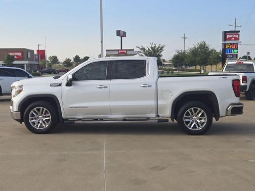 White Frost Tricoat 2019 GMC Sierra 1500 SLT