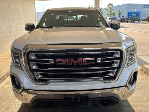 White Frost Tricoat 2019 GMC Sierra 1500 SLT