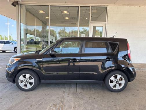 Shadow Black 2017 Kia Soul Base