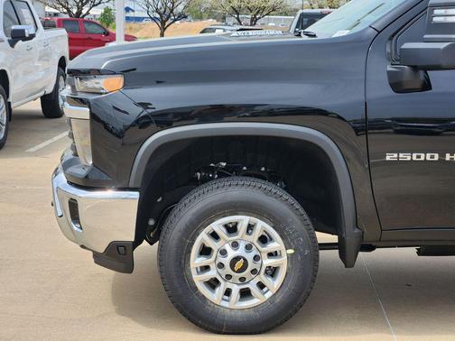 Black 2026 Chevrolet Silverado 2500 LT