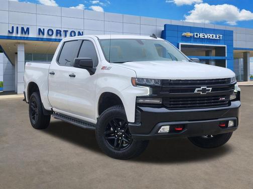 Iridescent Pearl Tricoat 2022 Chevrolet Silverado 1500 Limited LT Trail Boss