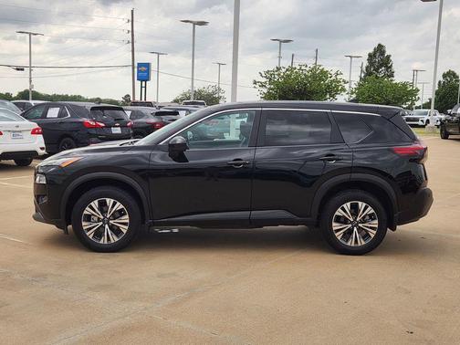 Super Black 2023 Nissan Rogue SV