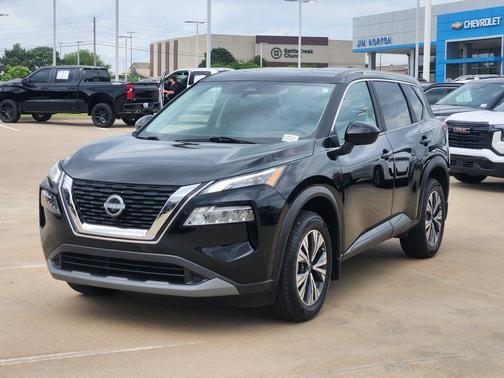Super Black 2023 Nissan Rogue SV