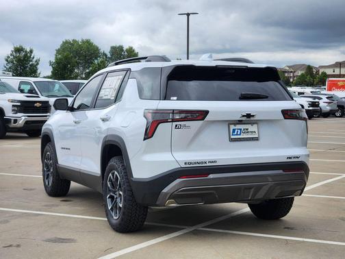 2026 Chevrolet Equinox AWD ACTIV